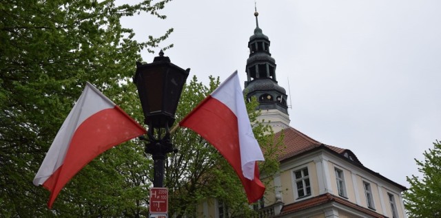 Zielona Góra od 1 do 3 maja staje się bialo-czerwonym miastem.