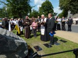 Wieluń:odsłonięto obelisk poświęcony pamięci świętego Maksymiliana Kolbego