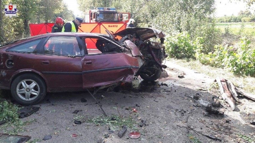 Śmiertelny wypadek w miejscowości Rudno. Kierowca stracił panowanie nad pojazdem