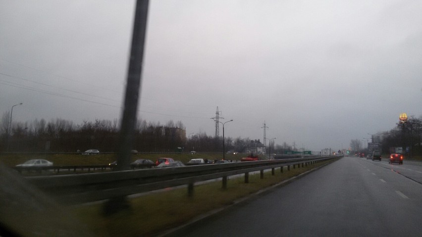 Wypadek i karambol na DK 86 w Sosnowcu