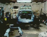 Lubań: Policja zlikwidowała dziuplę złodziei aut