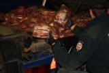 Rosjanie przemycają polską wieprzowinę. Kupują nie tylko wędlinę