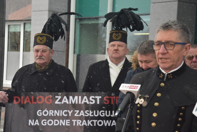 Poseł Grzegorz Matusiak ocenia, że protest pod JSW w lutym 2015 roku był pokojowy.