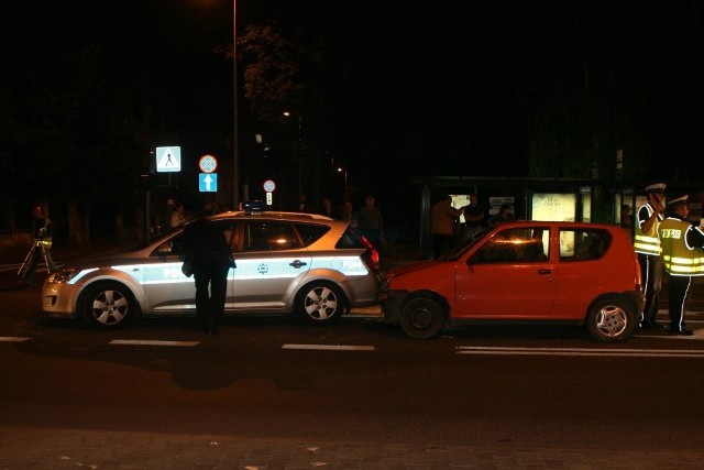 Wypadek w Chorzowie ana Batorego z radiowozem