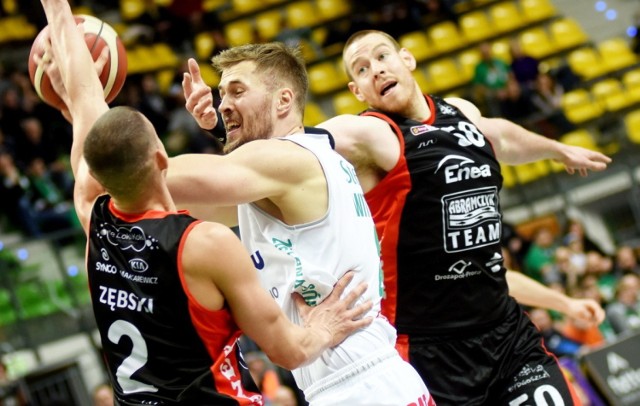 Koszykarze Stelmetu Enei BC Zielona Góra przegrali z Astorią Bydgoszcz 107:113.