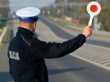 "Road Safety Days". Policjanci kontrolowali kierowców na drogach powiatu rawickiego. Zwracali też uwagę na pieszych oraz rowerzystów