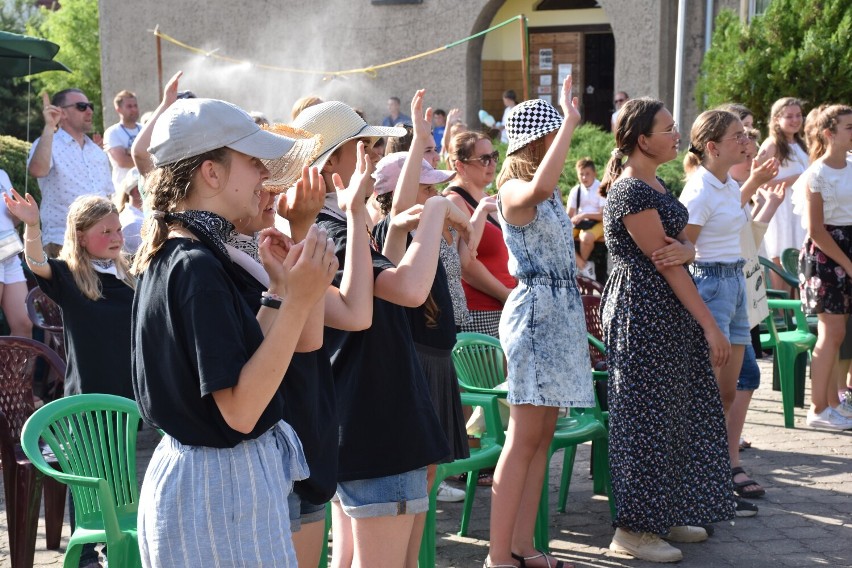 Konkurs Piosenki Religijnej im. św. Jana Pawła II w Świętnie. Grand Prix trafiło do Agaty Frąckowiak