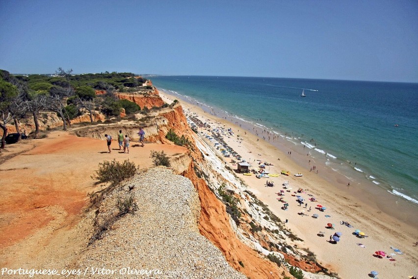 Praia de Falesia to najpiękniejsza plaża Portugalii,...