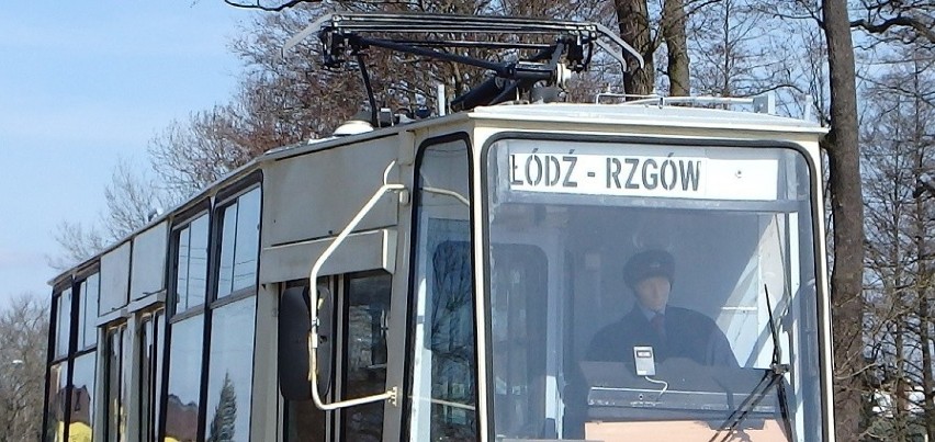 Kolejny eksponat w wagonie tramwajowym upamiętniającym podmiejską linię 42 