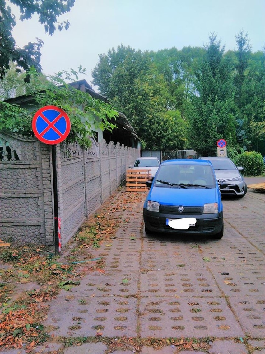 Nowy Dwór Gdański. Zablokowany wjazd do jednostki OSP