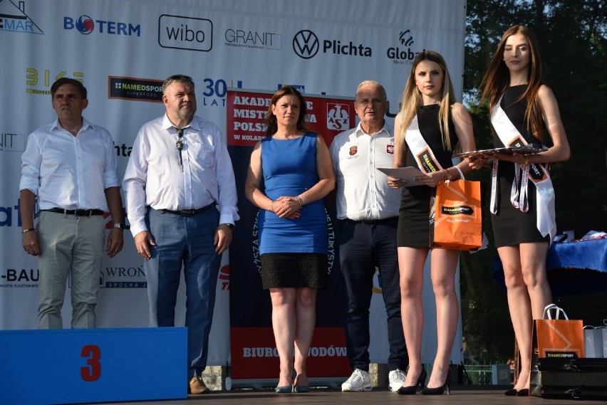Kartuzy. Mistrzostwa Polski w Kolarstwie Szosowym - dekoracja Elity Kobiet i U23  ZDJĘCIA