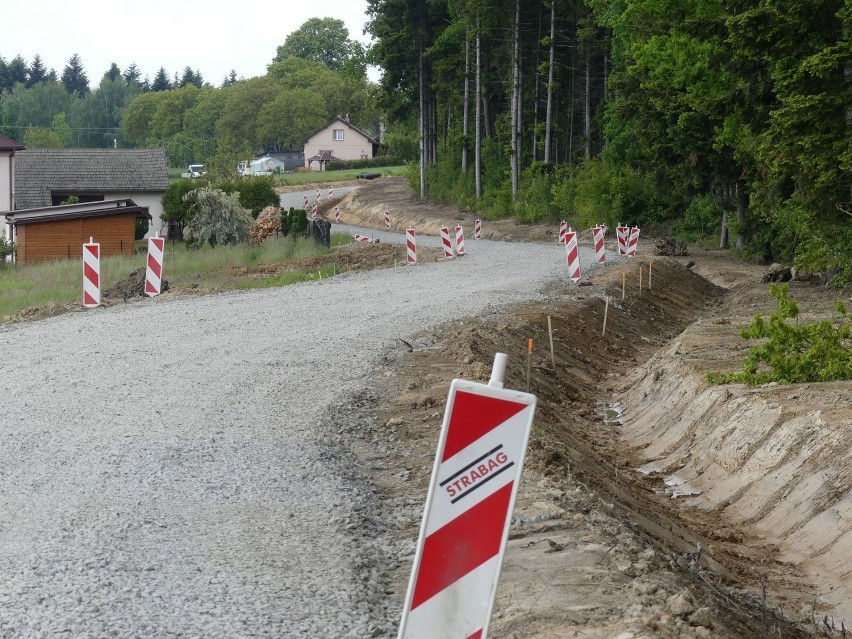 Starosta jeździł po gminie Skołyszyn i sprawdzał, jak remontują drogi [ZDJĘCIA]