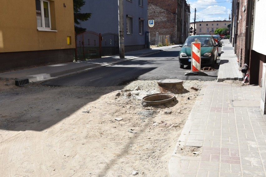 Między Poznańską i Notecką położono asfalt, dalej wciąż...