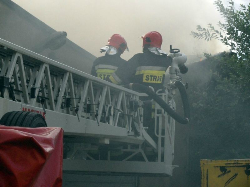 Pożar hal SAFO w Słupsku