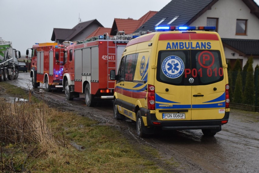 Gmina Gniezno. Wypadek na budowie domu w Zdziechowie