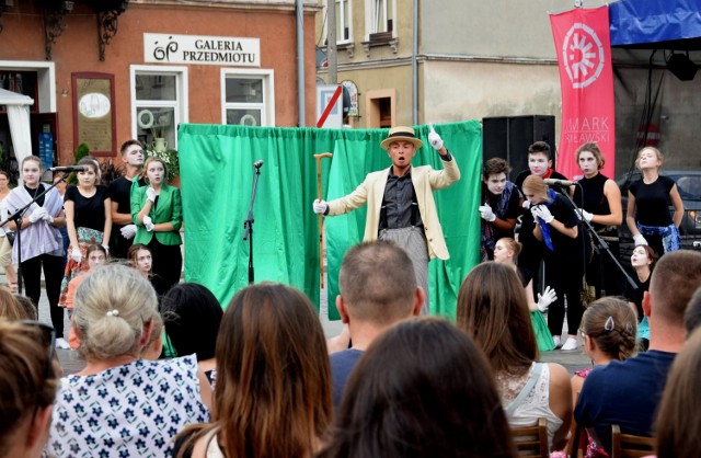 Jarosławski Jarmark Teatralny w 2018 roku. Przedstawienie "Szarlatany polskie", Teatr Plaster z Jarosławia.