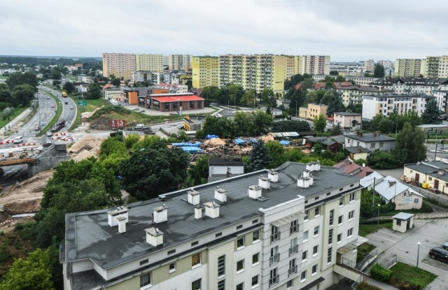 W związku z przebudową węzła na Szarych Szeregów, wprowadzono kolejne zmiany w organizacji ruchu na Wojska Polskiego. 30 kwietnia drogowcy wprowadzają nowe zmiany w organizacji ruchu. Sprawdź szczegóły >>

Info Flash #16
