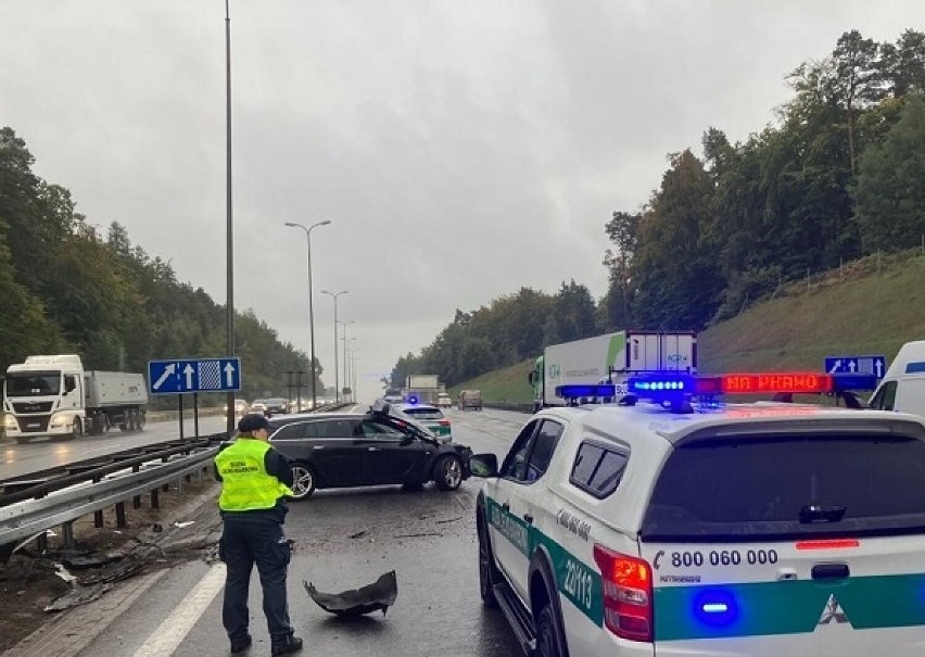 Jest praca w Służbie Celno-Skarbowej. Przyjmują w Łodzi, Piotrkowie Trybunalskim, Sieradzu i Kutnie