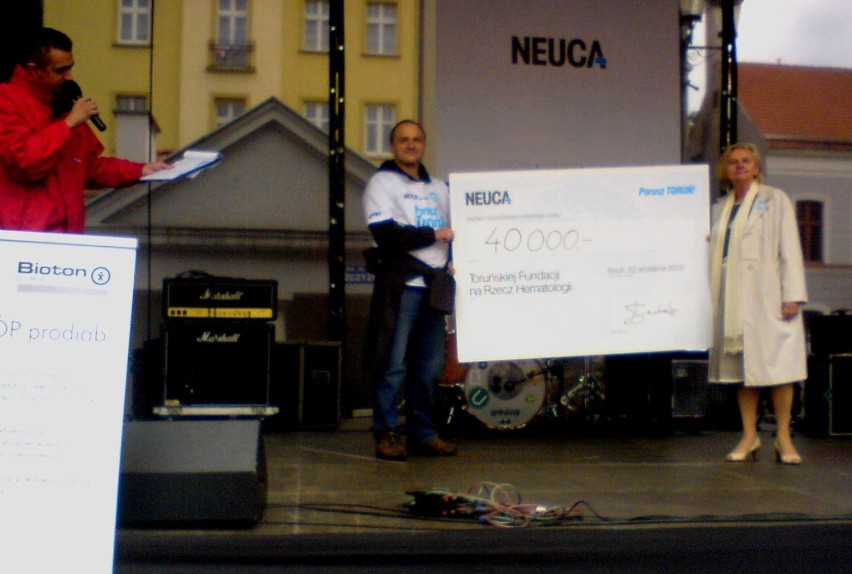 W Toruniu odbyla,się impreza sportowa o charakterze dobroczynnym "NEUCA dla zdrowia".