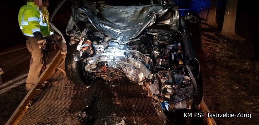 Tragiczny wypadek w Jastrzębiu-Zdroju. Samochód uderzył w...