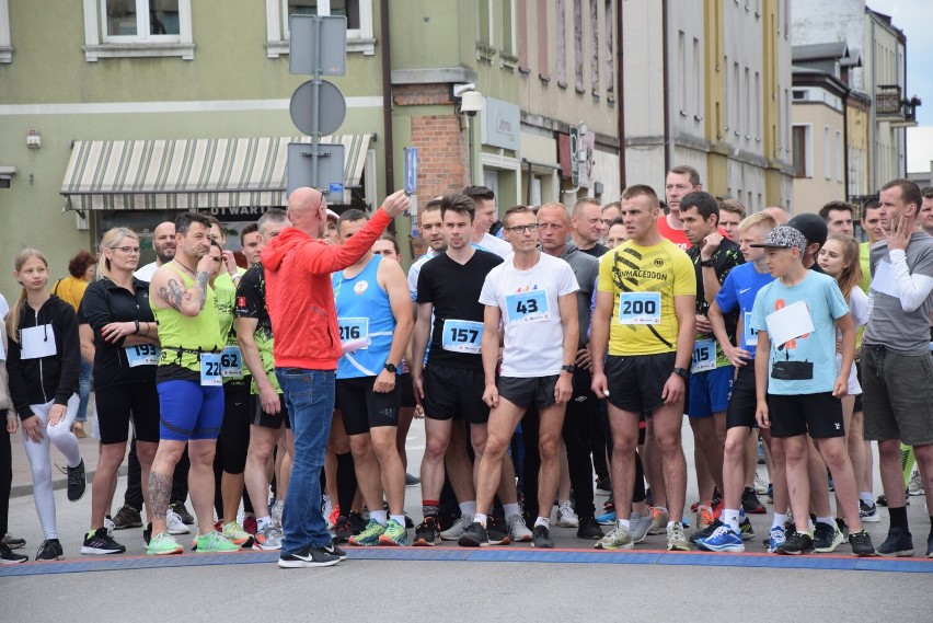 Pętla Wieluńska 2022. W Biegu głównym na mecie spore zaskoczenie