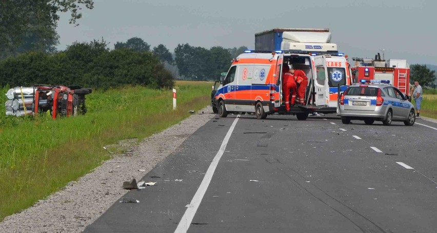 Wypadek w Gnojewie. Trzy samochody uczestniczyły w wypadku na drodze krajowej nr 22