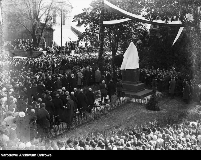Odsłonięcie pomnika Ignacego Łukasiewicza, 23 X 1932