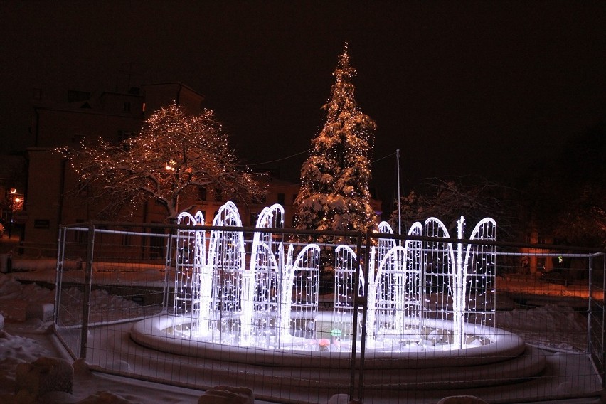 Zasypane śniegiem miasto