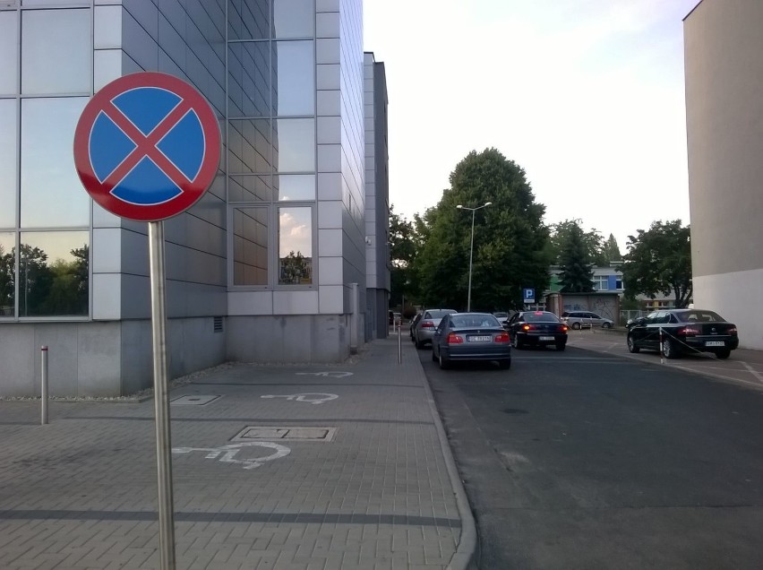 Częstochowa: Problem mieszkańców bloku przu ulicy Armii Krajowej