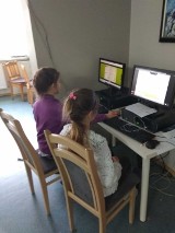 Podarowali komputery dla Domu Dziecka w Grotnikach