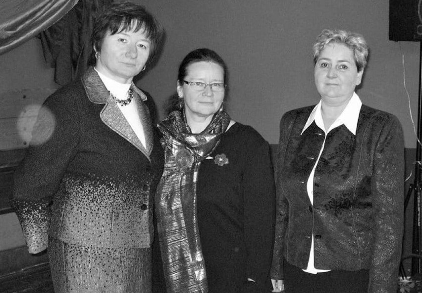 Od lewej: Irena Schudy, Ewa Cichoń oraz zmarła również w tym...