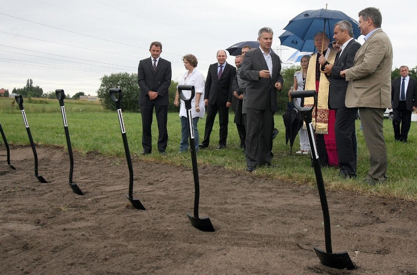 Budowa S14 koło Pabianic  - minister znów wbił szpadel (zdjęcia)