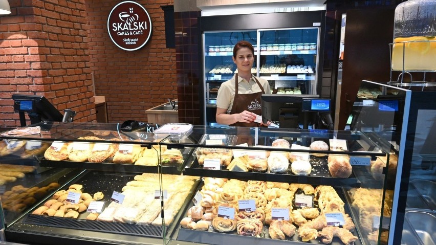 Kawiarnia Skalski Cakes&Cafe działa w Galerii Korona w Kielcach. Zjemy tu pyszne desery i wytrawne przekąski (ZDJĘCIA)