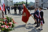 Święto Konstytucji 3 maja w Zduńskiej Woli. Obchody przy pomniku marszałka Józefa Piłsudskiego ZDJĘCIA