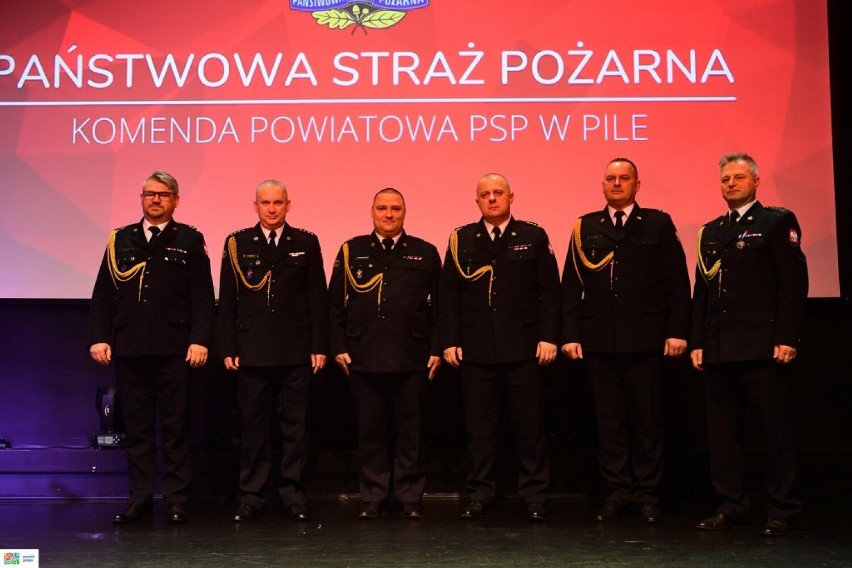 Jarosław Kołak nie jest już szefem strażaków z Piły. Właśnie pożegnał się ze służbą