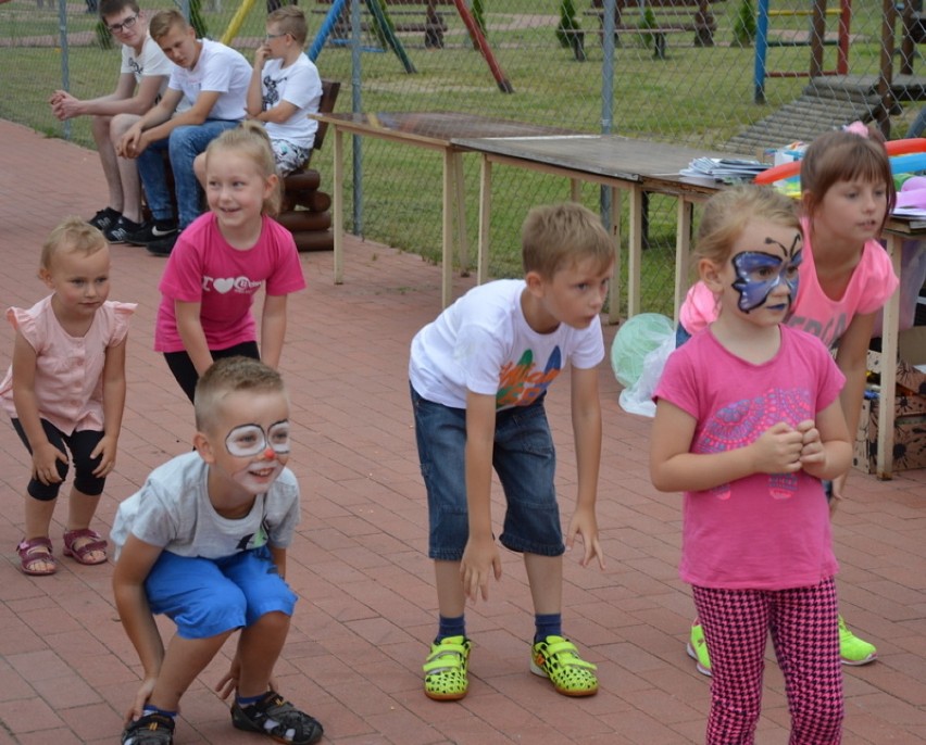 Festyn w Kaliskach - okazja do spotkań, zabawy i poznawania świata ZDJĘCIA