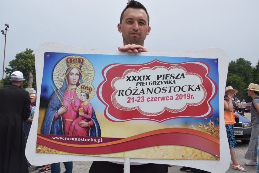 Wyruszyli z Białegostoku! 39. Piesza Pielgrzymka Różanostocka [zdjęcia] 