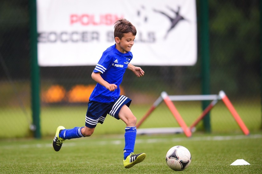 Polish Soccer Skills. Nowy program piłkarski, który uatrakcyjni lekcje wychowania fizycznego. Korzyści dla dzieci, nauczycieli i rodziców