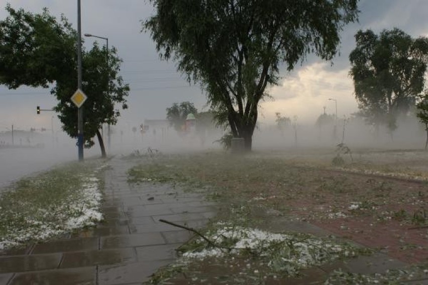 Burze z gradem. Ostrzeżenie meteorologiczne dla...