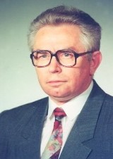 W poniedziałek zmarł Stanisław Hanzel, wieloletni działacz PTTK