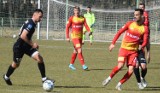 Mecz sparingowy. Radomiak Radom - Korona Kielce 3:0. Dwa gole Radeckiego, jeden Machado. Zobacz zdjęcia z meczu, wypowiedzi trenerów