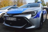 Nowy radiowóz chrzanowskiej policji. Funkcjonariusze otrzymali hybrydowy samochód warty blisko 110 tysięcy złotych [ZDJĘCIA]