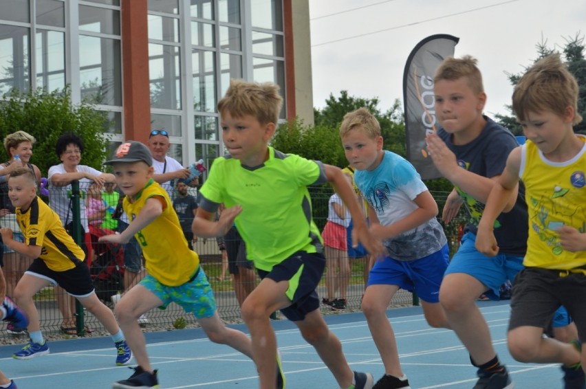 Bełchatów: Bieg rekreacyjny na stadionie Powiatowego Centrum Sportu