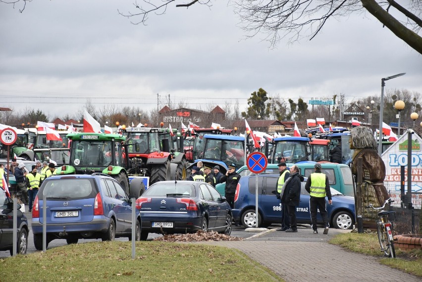 Protest rolników w Malborku. Liczba uczestników zaskoczyła samych organizatorów. Utrudnienia w mieście trwały ponad dwie godziny