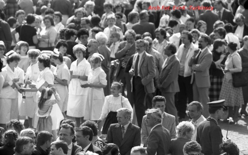 Pochody pierwszomajowe w Sieradzu w latach 1984-1989