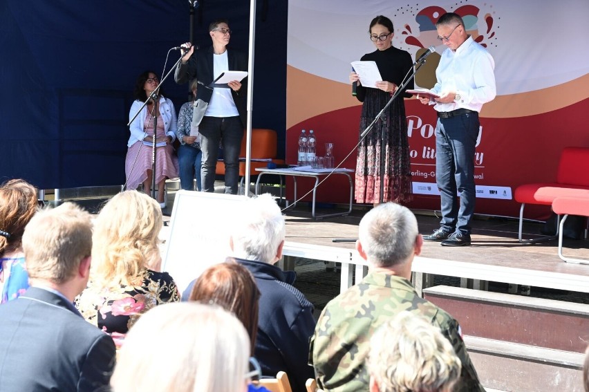 W Kielcach trwa "Pociąg do Kultury. II Herling-Grudziński Festiwal”. Było wspólne czytanie "Ballad i romansów"