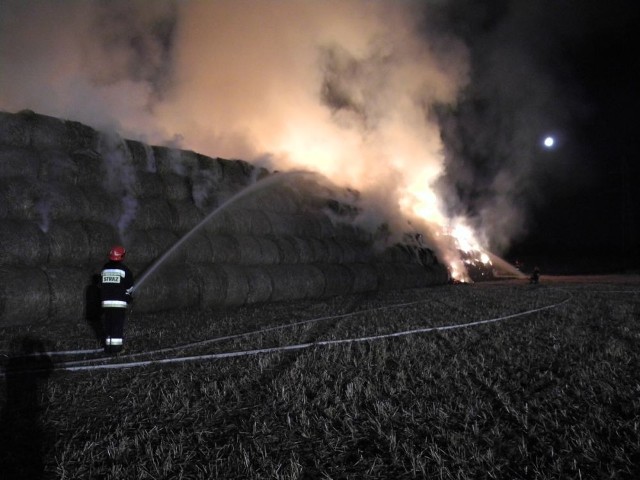 W Chyżej spłonęło prawie 500 ton słomy