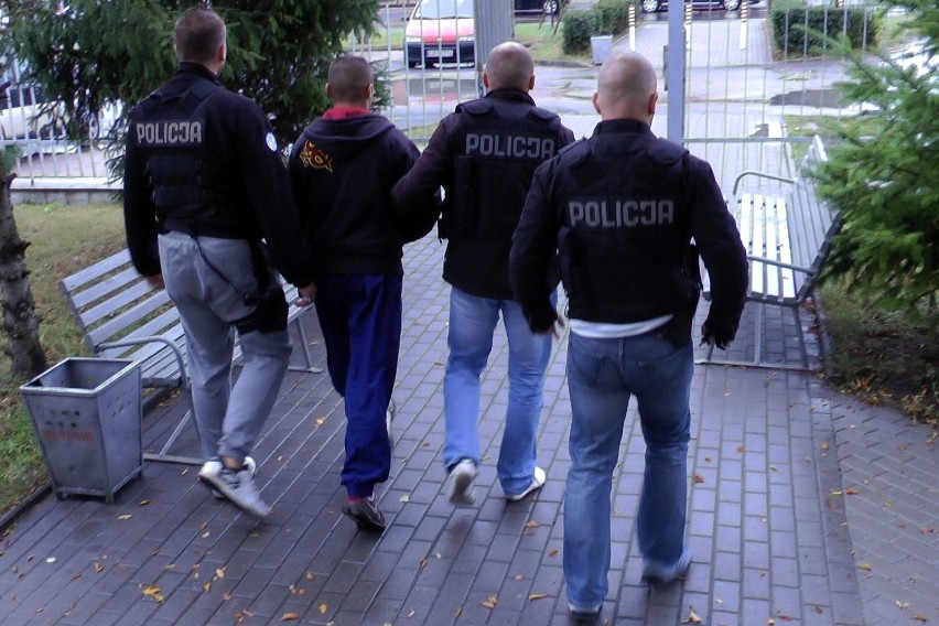 Bydgoszcz: Areszt za kradzież samochodu. Wpadli chwilę po kradzieży
