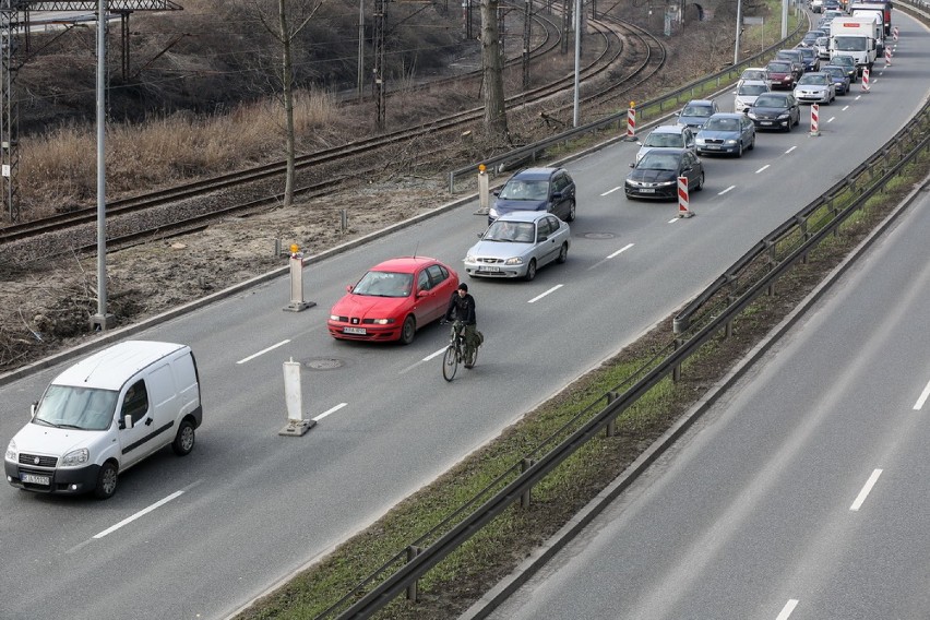 Budowa łącznicy na Zabłociu. Południe Krakowa sparaliżowane [ZDJĘCIA, WIDEO]