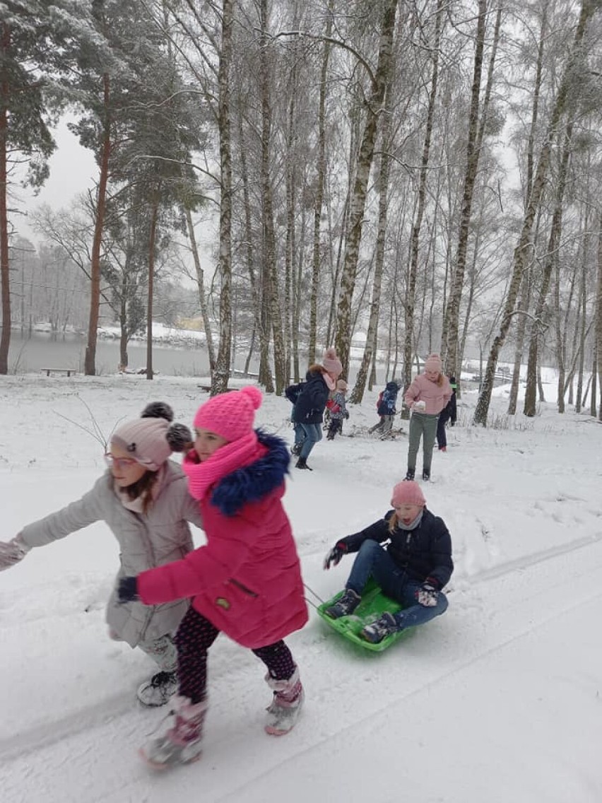 ZSP Nądnia. SP Nowa Wieś Zbąska. Klasa III - zajęcia z...